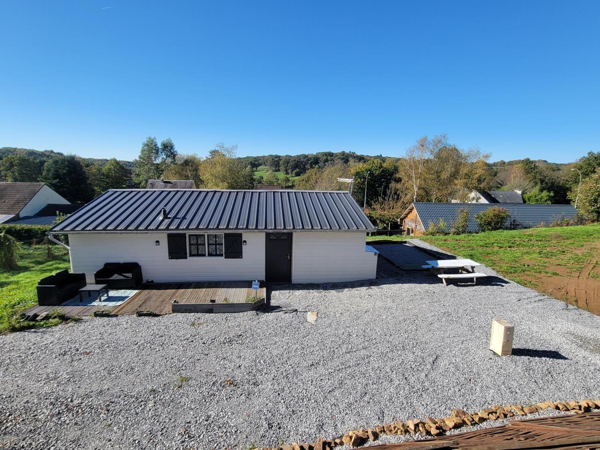 Bienvenue Au Chat Lait ! Seilhac Exterior photo